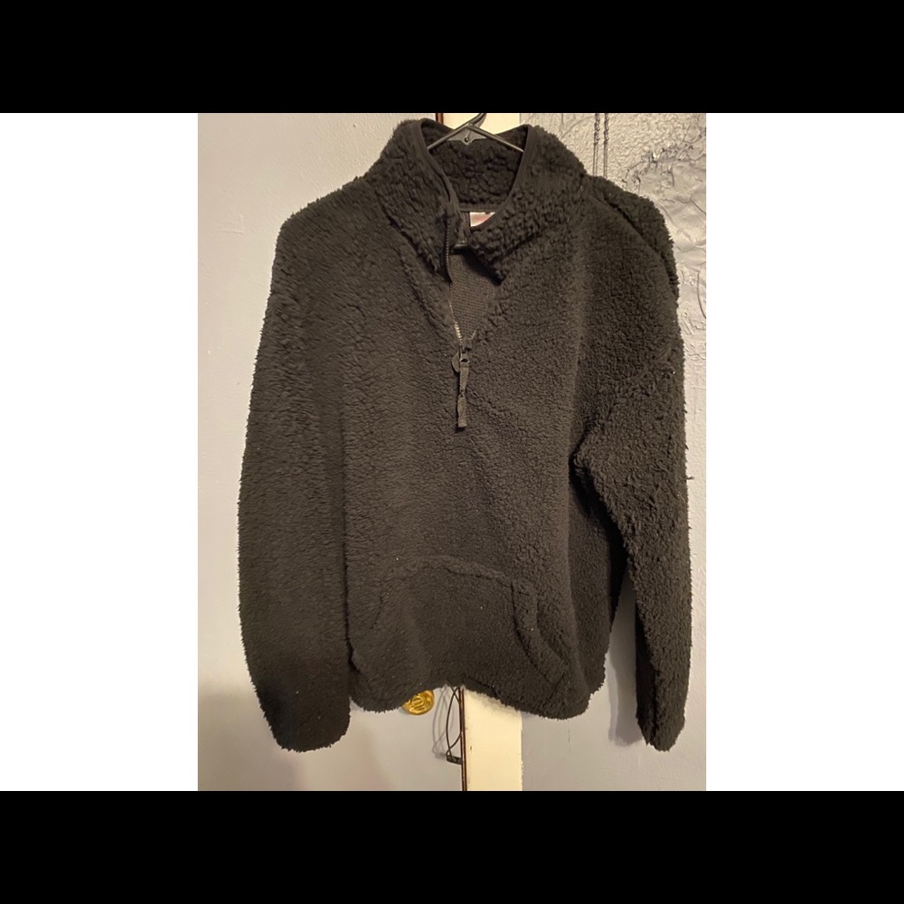 Women’s Sherpa pullover